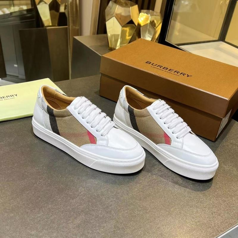 Burberry Low Shoes